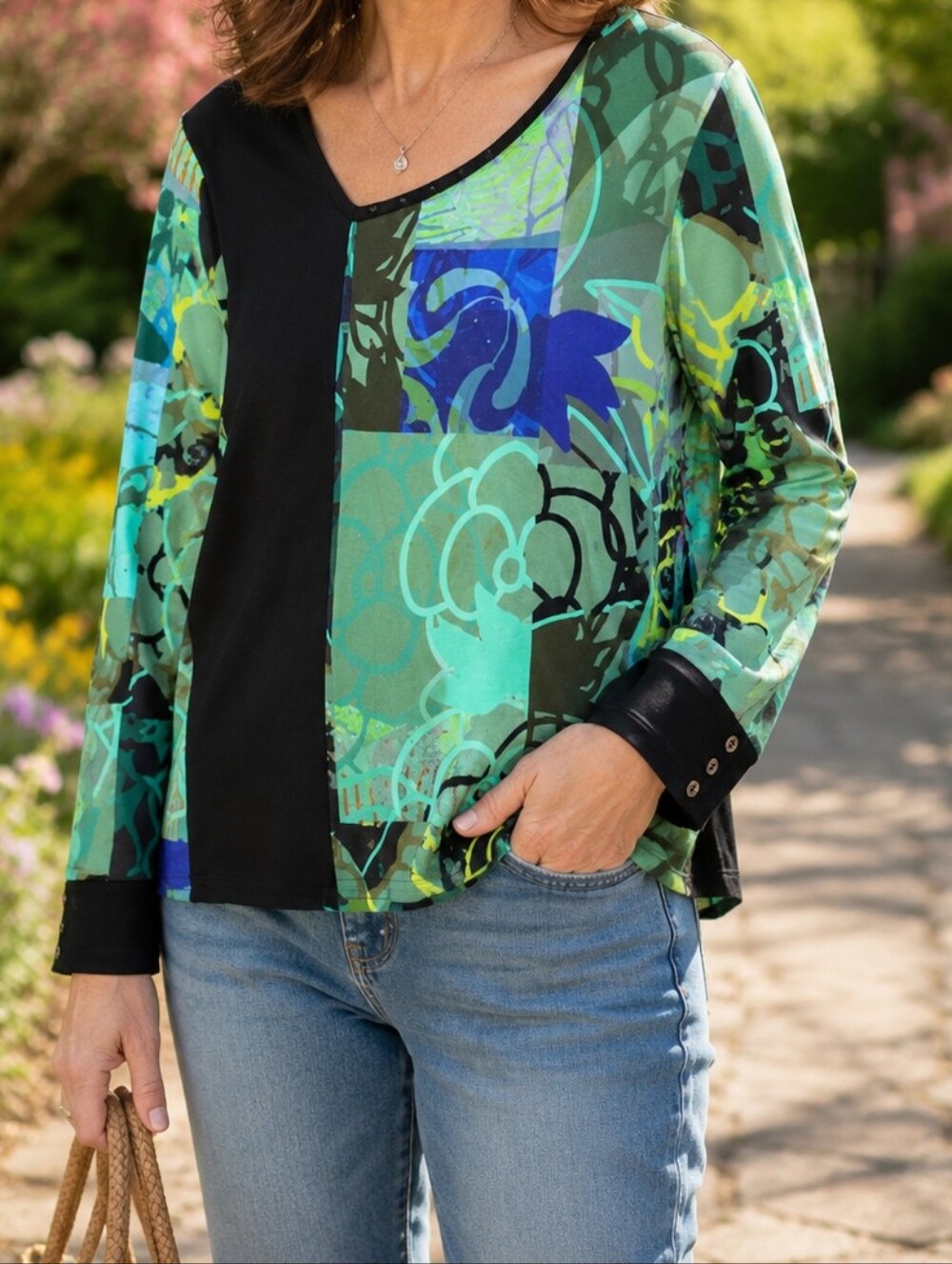 NWT Dolcezza Abstract Art Print Stretch Knit Top Black Teal Long Sleeve
